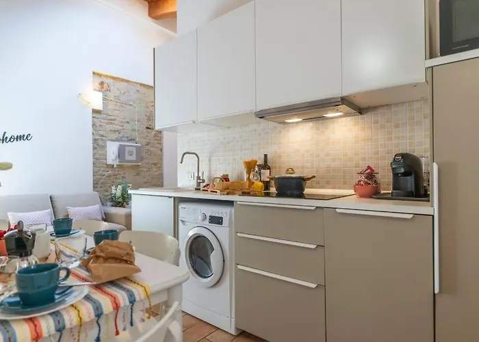 Apartment Del Moro Centro Mare By Yohome *