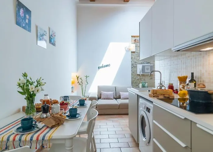 Del Moro Centro Mare By Yohome * Pesaro